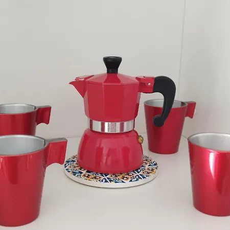Apartment Red *