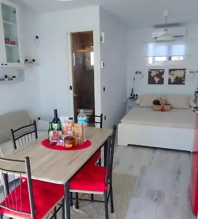Apartment Red